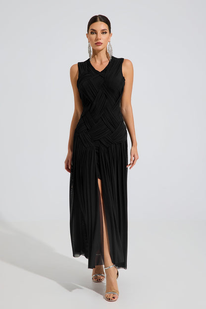 Cleone Noir Draped Elegance Maxi Elbise