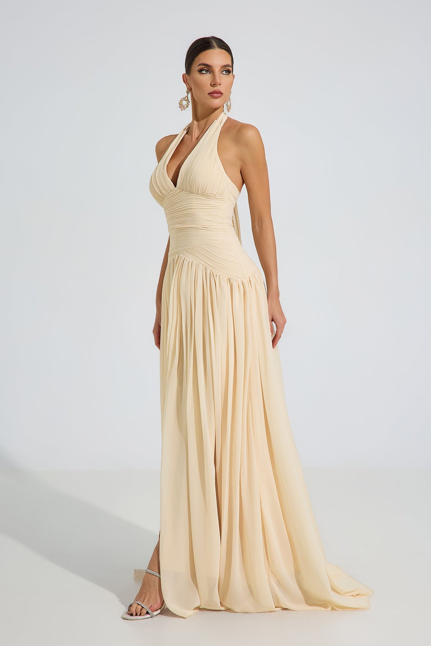 Anastasia Bej Grace Halter Maxi Elbise