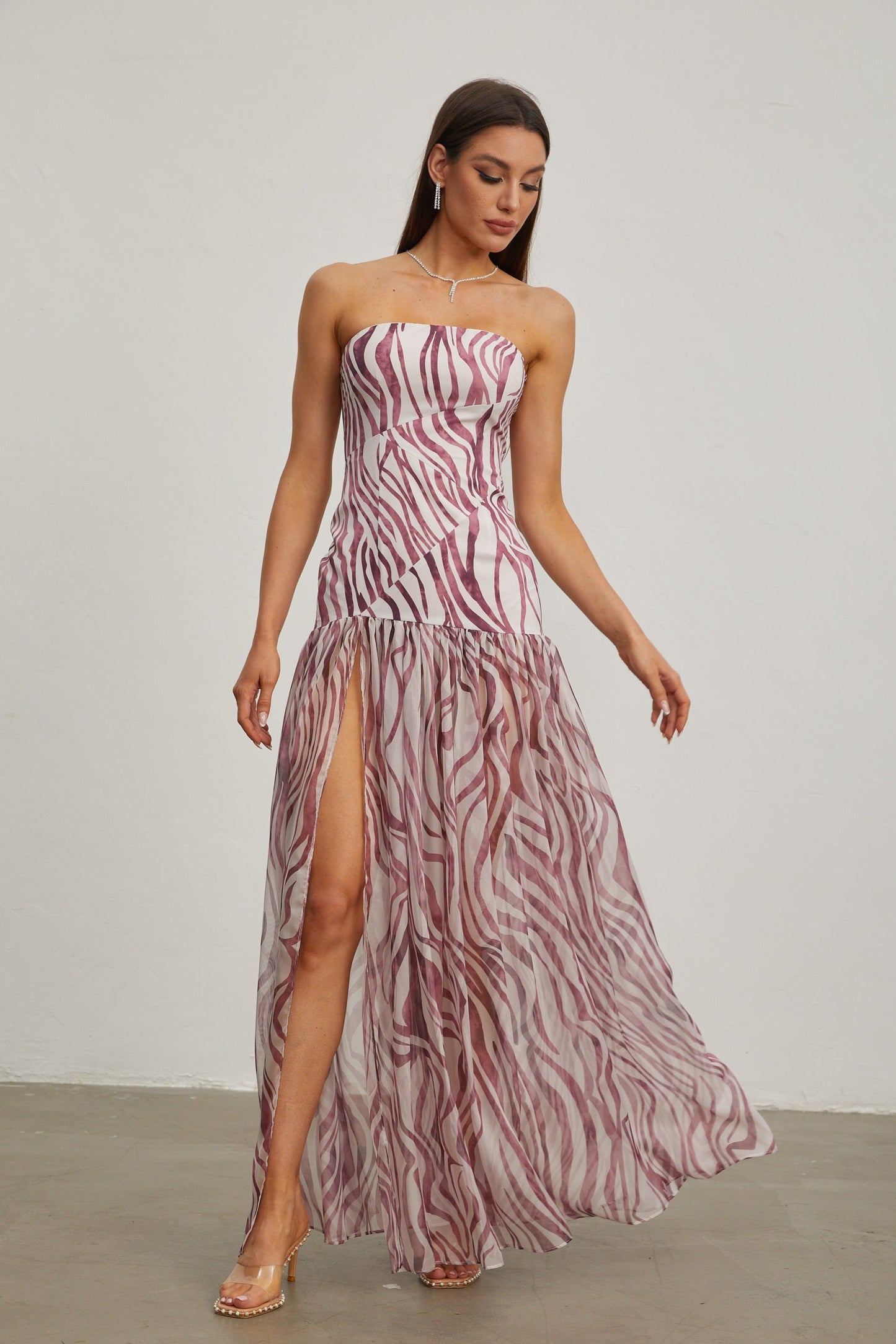 Giselle Rose Zebra Desenli Askısız Maxi Elbise