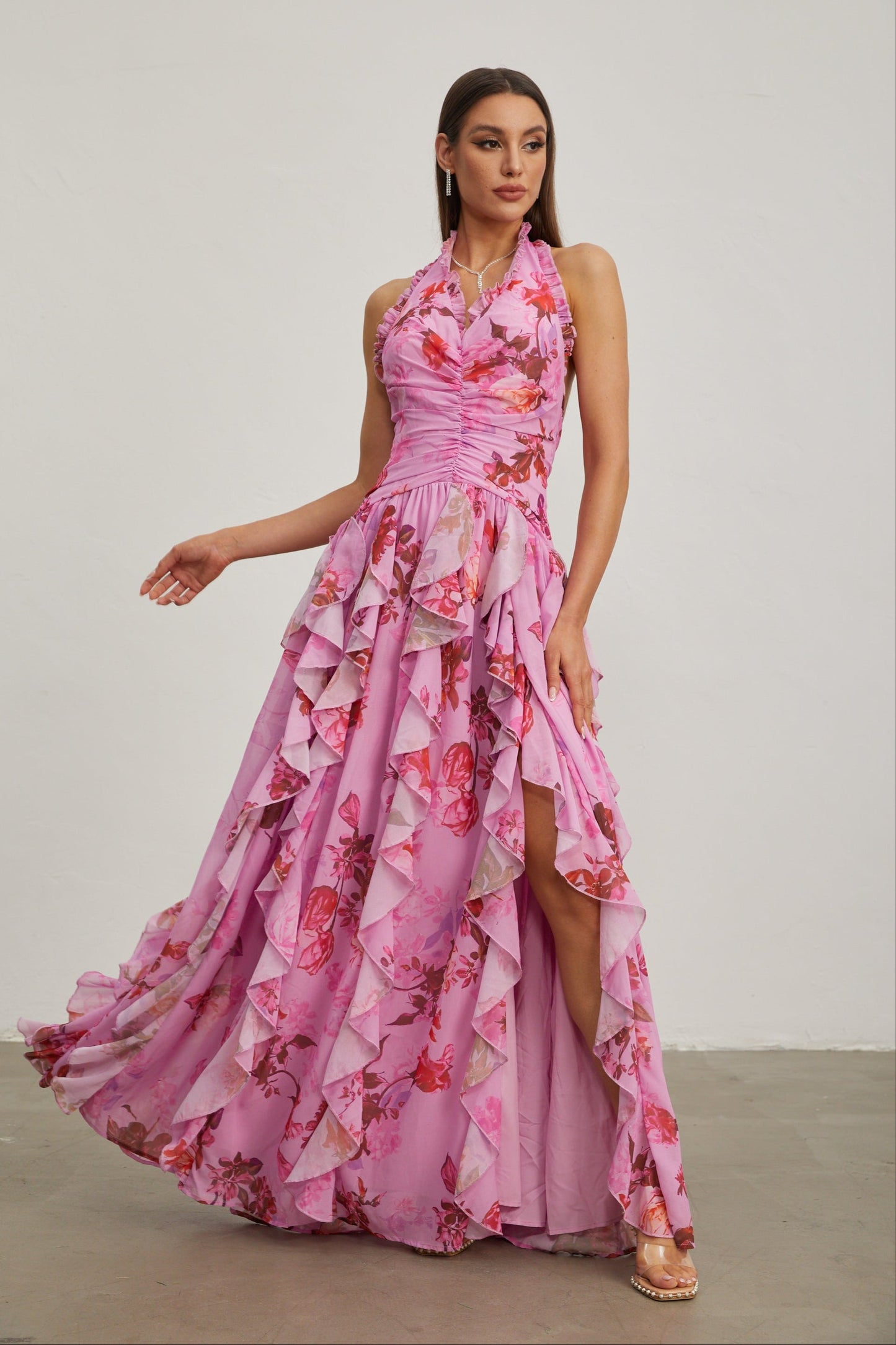 Eulalie Pembe Yaprak Volanlı Halter Maxi Elbise
