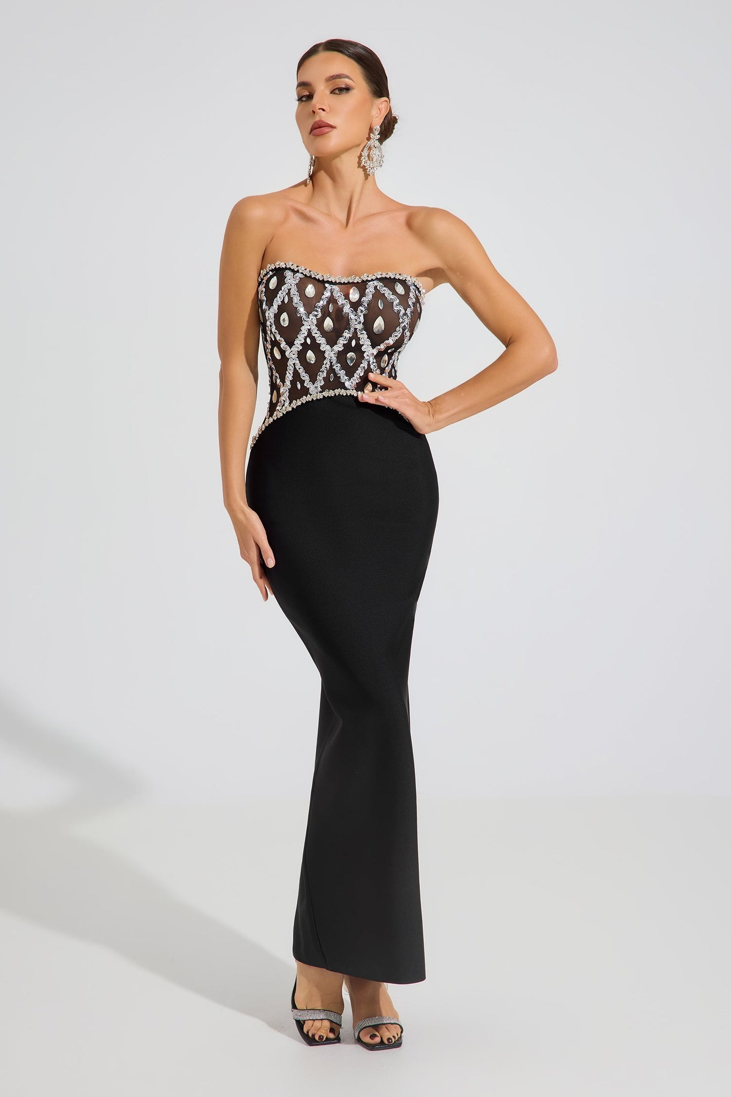 Elune Crystal Noir Straplez Maxi Elbise