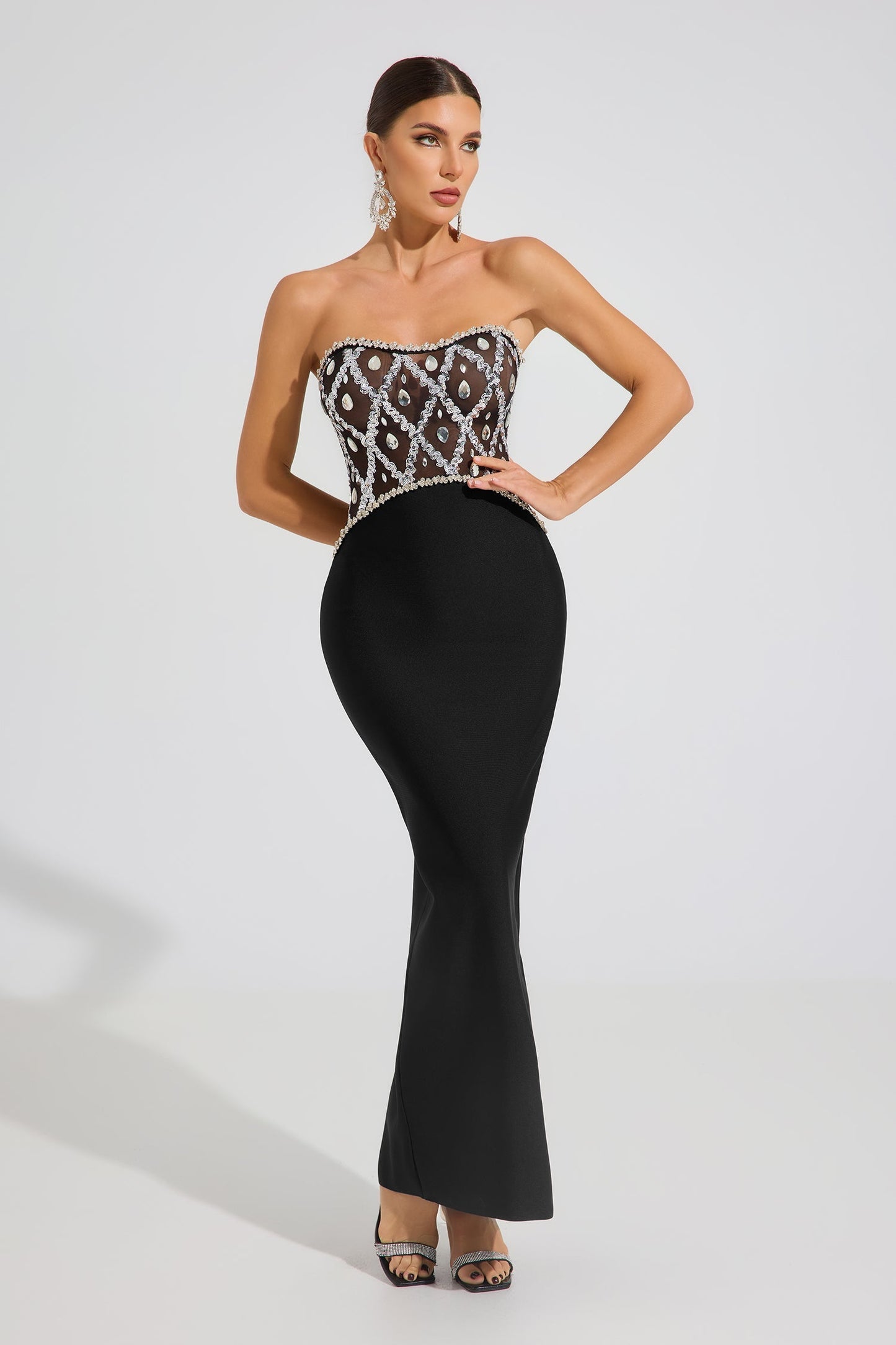Elune Crystal Noir Straplez Maxi Elbise