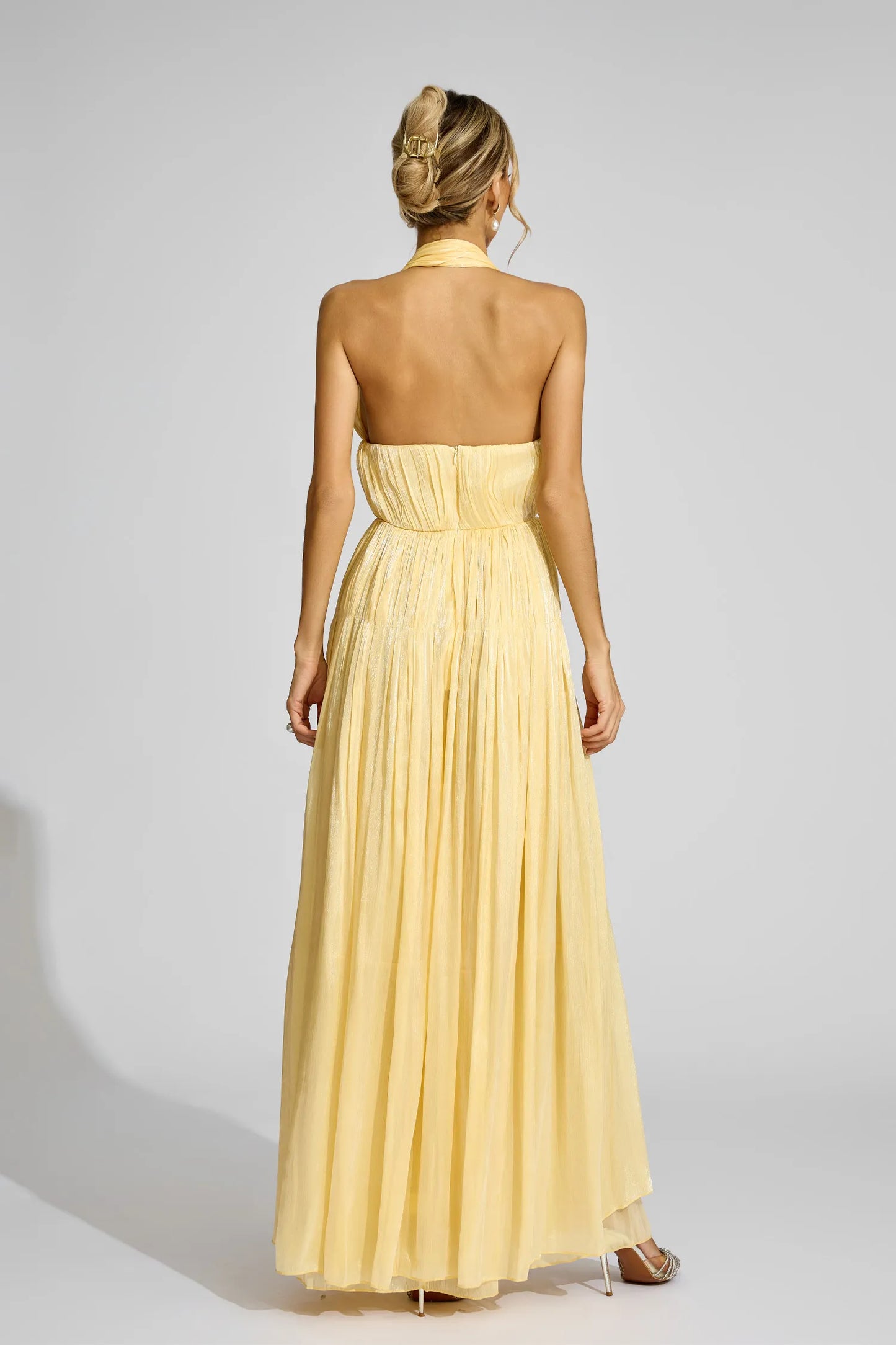 Brittany Sarı Halter Plise Maxi Elbise