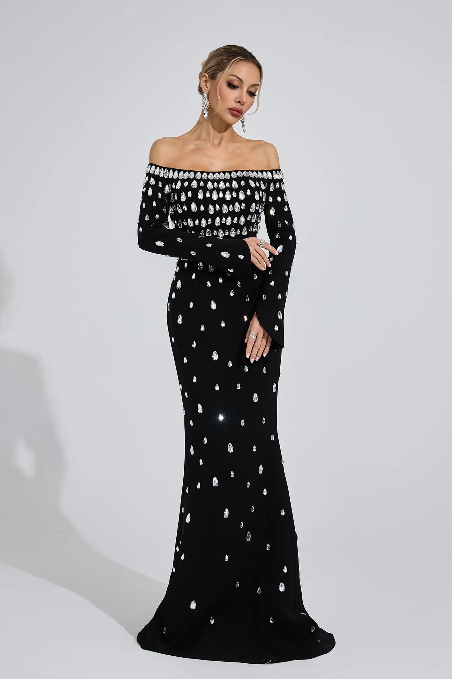 Nysera Siyah Elmas Maxi Elbise