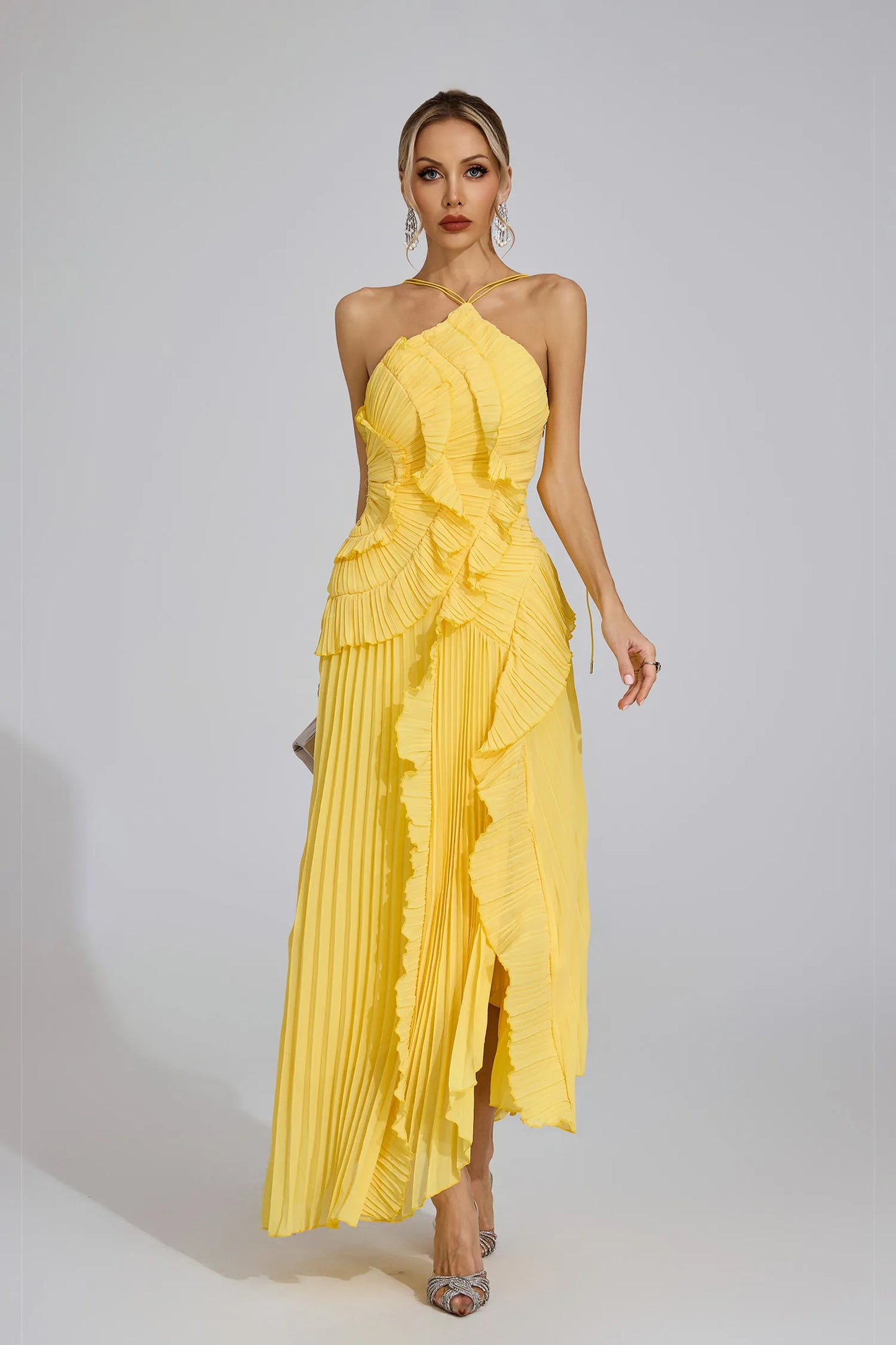 Dravina Sarı Asimetrik Fırfırlı Halter Maxi Elbise