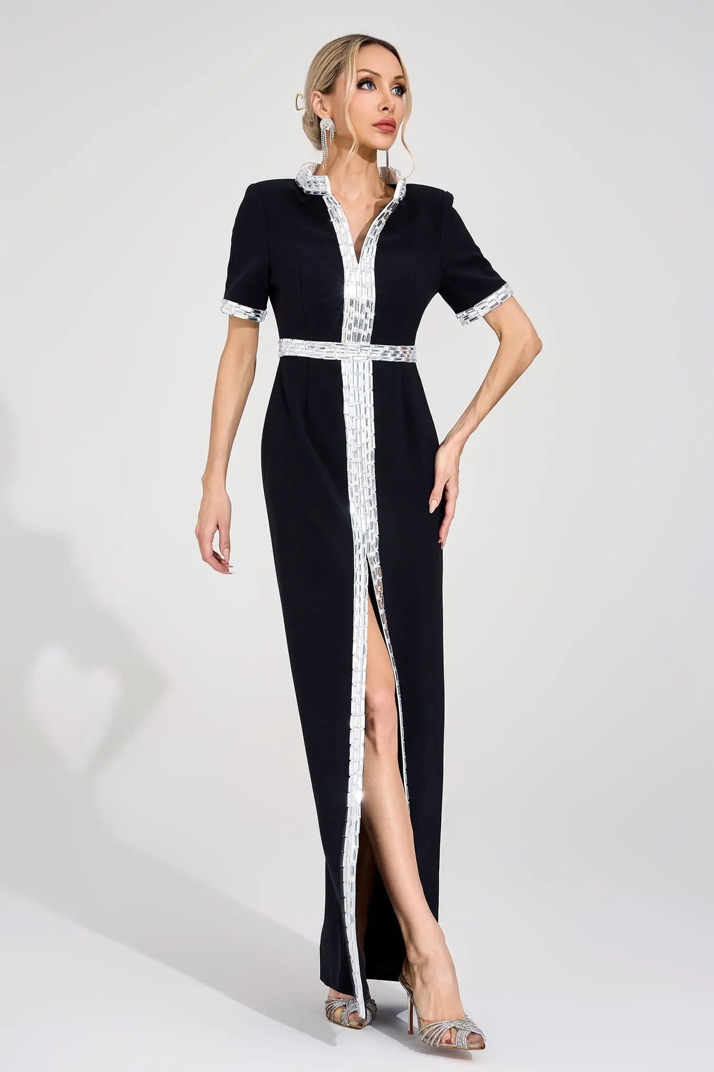 Theodora Siyah Elmas Maxi Elbise